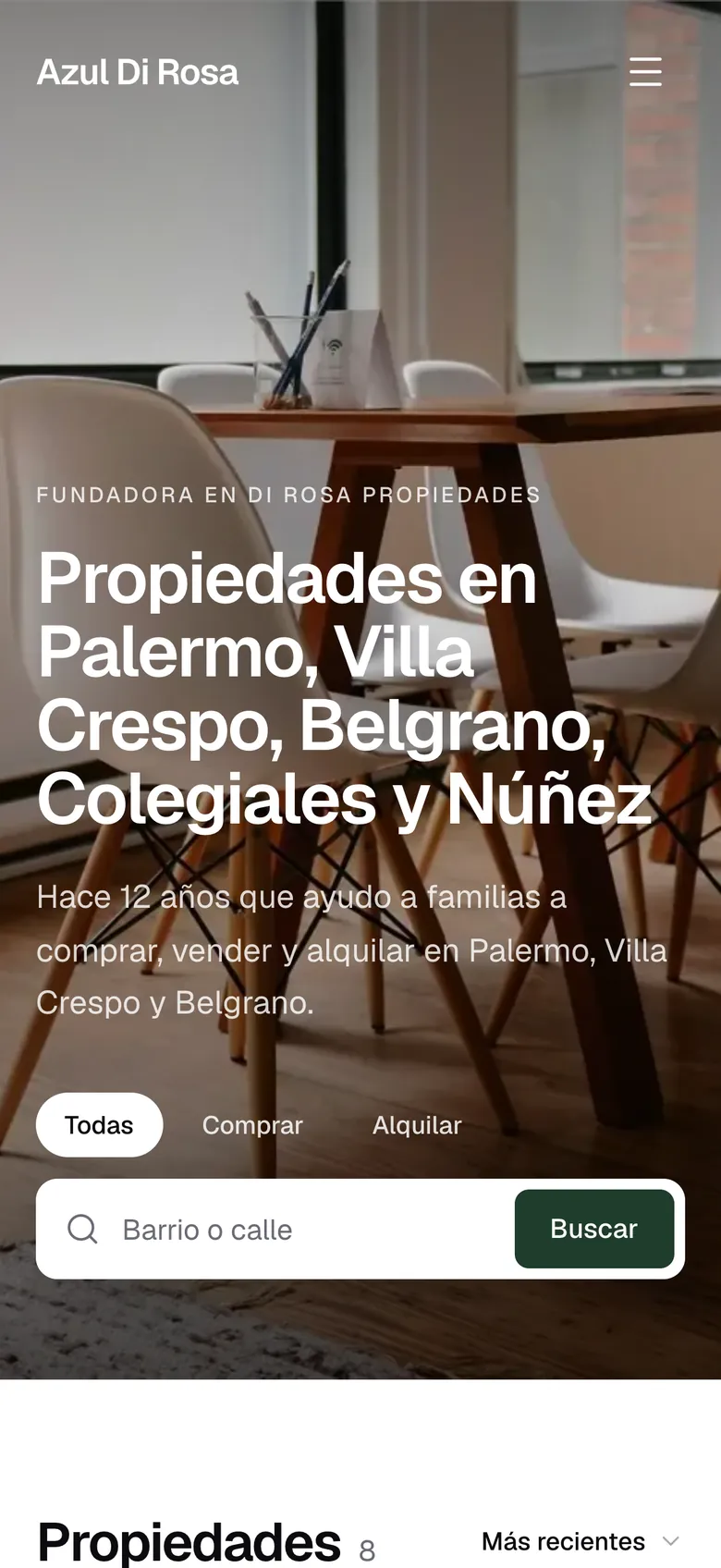 El sitio web de la agente en el celular